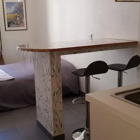 Cosy flat Appartement Bussy-Saint-Georges Buitenkant foto
